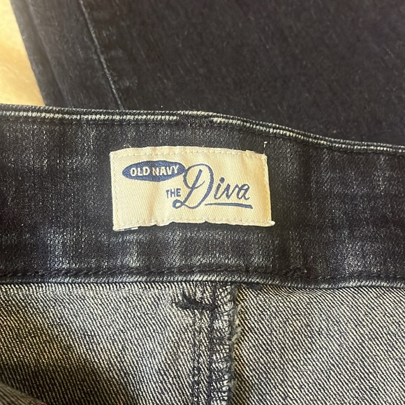 OLD NAVY THE DIVA stretch denim ankle pants Size 18 - Picture 2 of 5